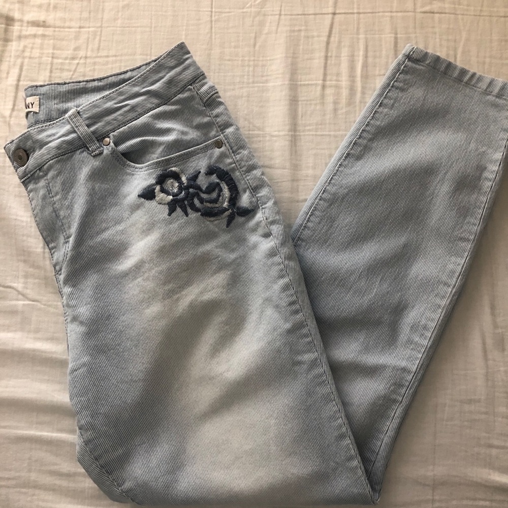 Embroidered jeans - Picture 3 of 7